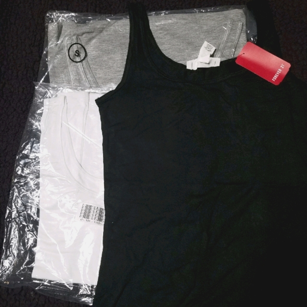 Forever 21 Tank Top Lot of 3